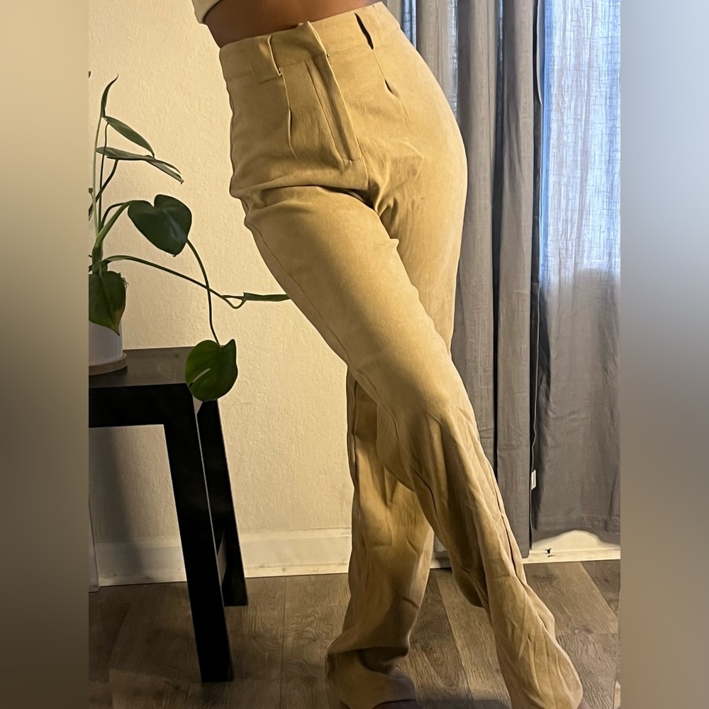 Sand Woven Dart Detail Turn Up Hem Straight Leg Pants